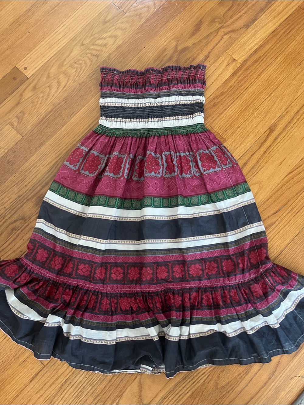 Smocked Strapless Bohemian strapless dress in Burgundy and Black